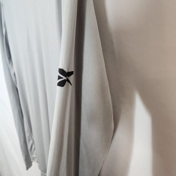 Reebok Men's Pullover Lightweight Hoodie in Light Gray - Size XS - Picture 3 of 5